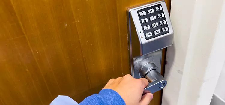 Why Choose Us for Your Keypad Lock Needs in Dubuque, IA?