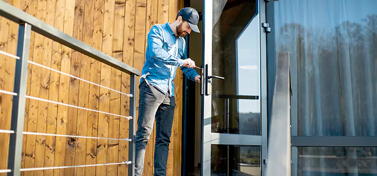 Patio Screen Door Installation Dubuque